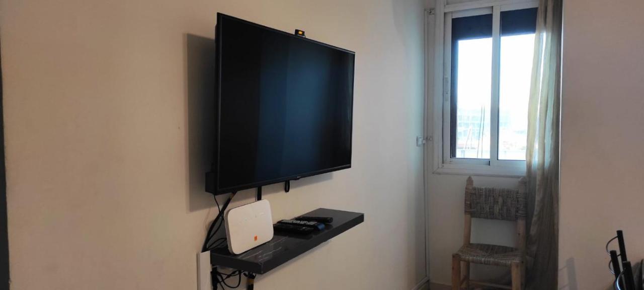 Bright Air Conditioned Apartment Near City Center Marrakesh Bagian luar foto